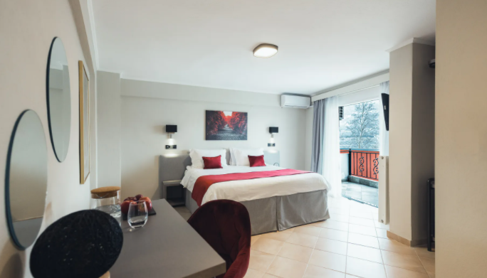 Akti Hotel